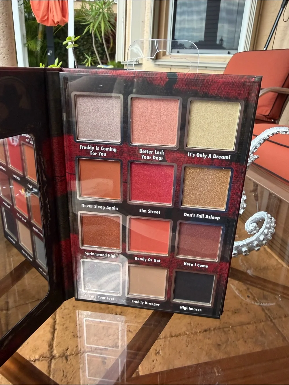 A Nightmare On Elm Street Eyeshadow Palette - Black & Red 12 Shades